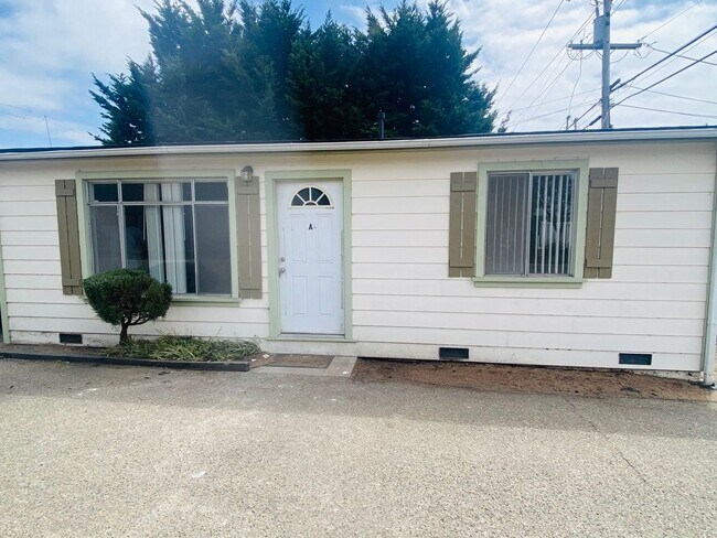 Building Photo - 538 N 16th St