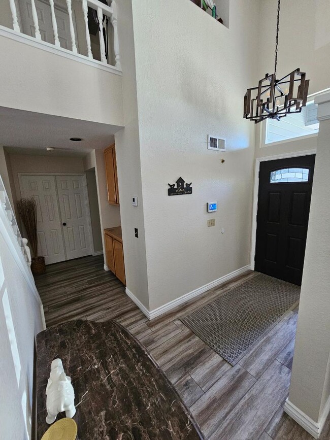 Building Photo - 1704 Horseshoe Ct