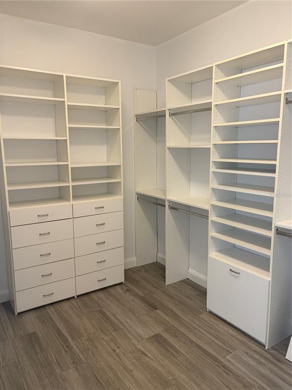 Building Photo - 3265 Hidden Lake Dr