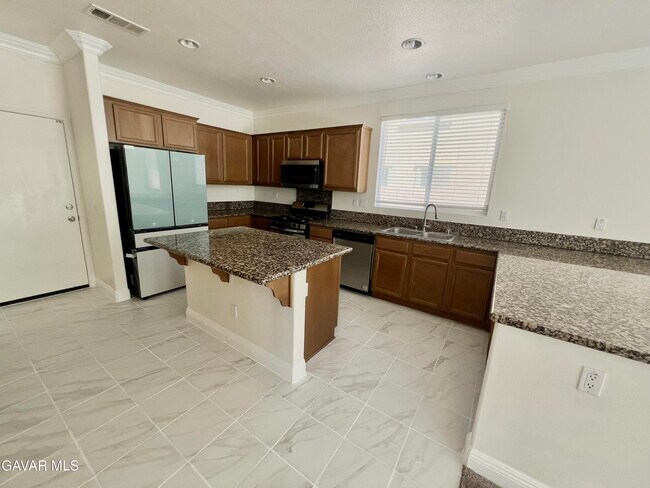 Building Photo - 4564 Jewel Dr
