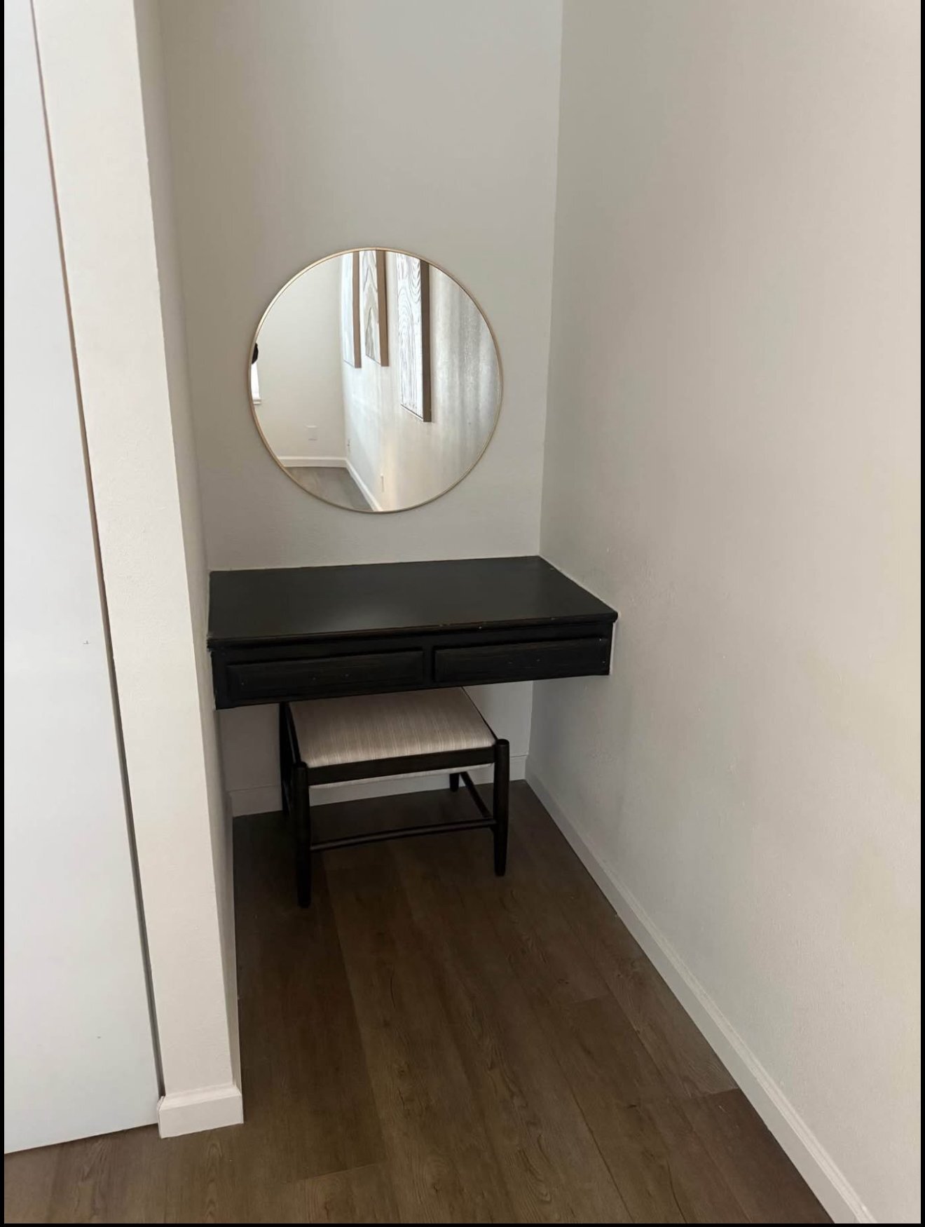 Building Photo - 7624 S Erie Ave