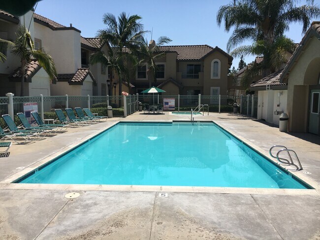 Building Photo - 8680 New Salem St