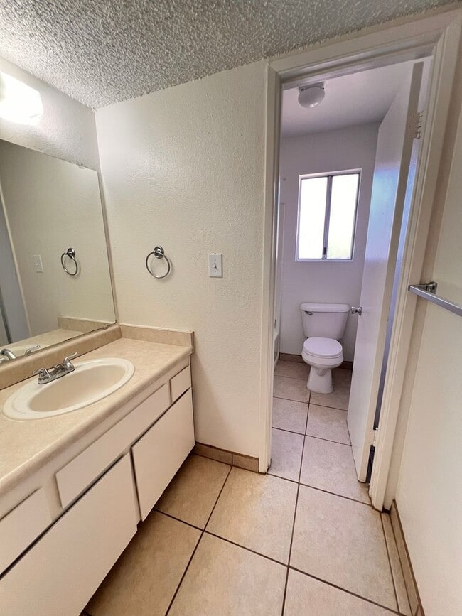 Building Photo - mg2624