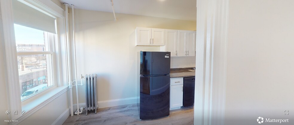 Building Photo - 108 Washington St