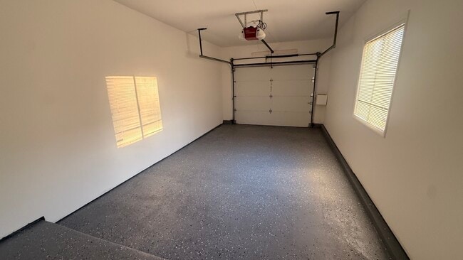 Building Photo - 604 Bayview Point