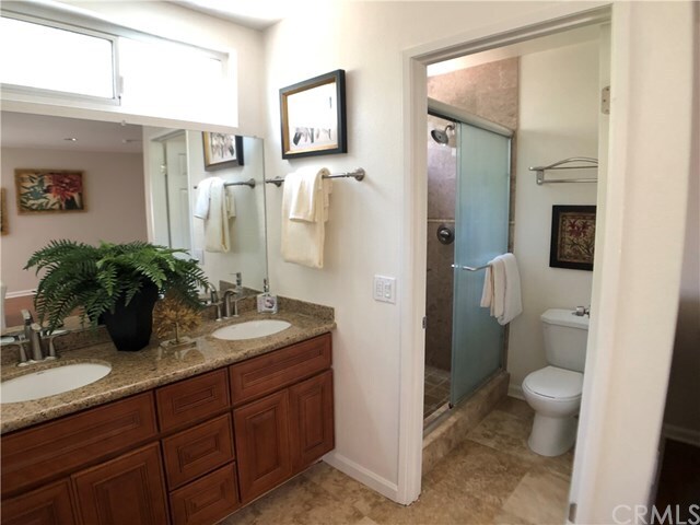 Building Photo - 1507 Silver Rain Dr