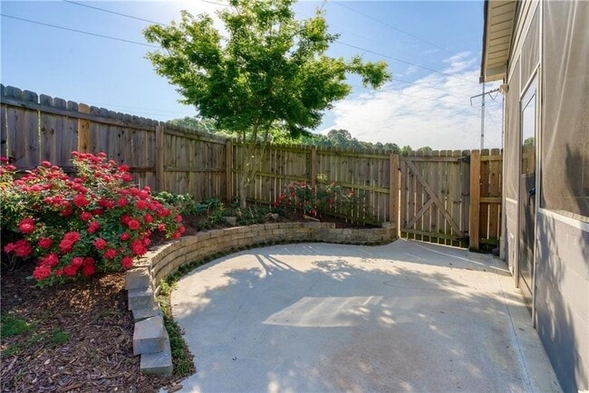 Building Photo - 428 Meadow Vista Ln