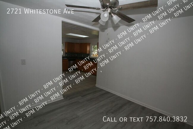 Building Photo - 2721 Whitestone Ave