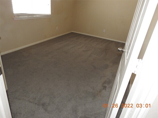 Building Photo - 24227 Silversmith Ln