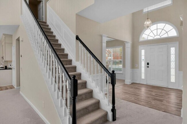 Building Photo - 10614 Moberly Ct