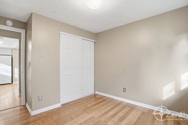 Building Photo - 1417 NW 98th Cir