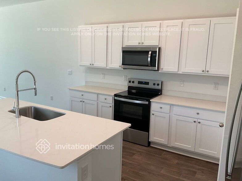 Building Photo - 76 Rymshaw Dr