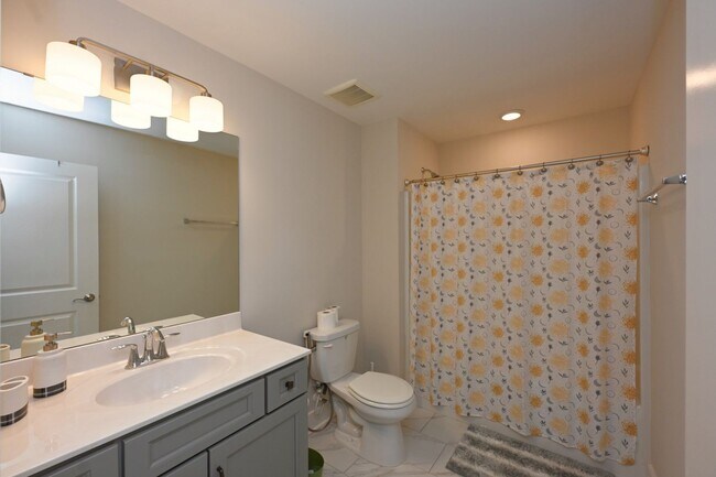 Building Photo - **EXECUTIVE 2022-BUILT HOME IN WILLIAMSON ...