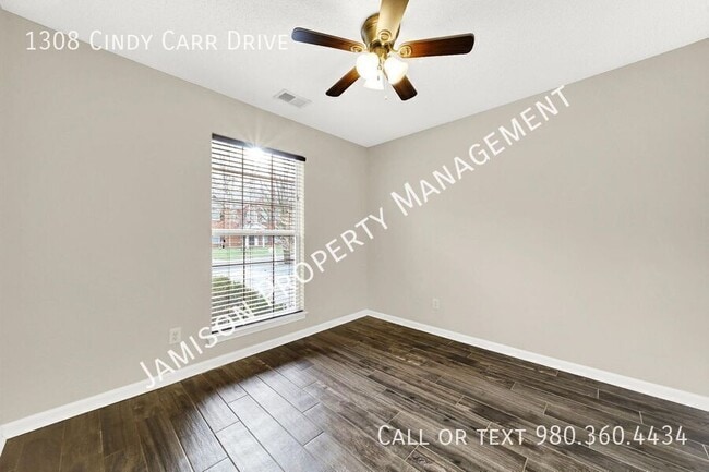 Building Photo - 1308 Cindy Carr Dr