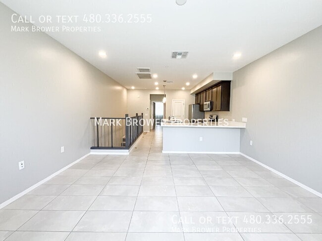 Building Photo - 2661 S Sulley Dr