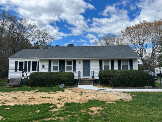 Primary Photo - 7650 Turner Rd
