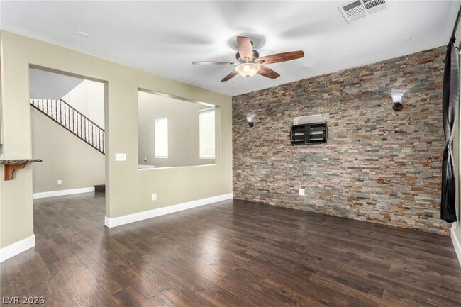 Building Photo - 10622 S Blue Larkspur Ct