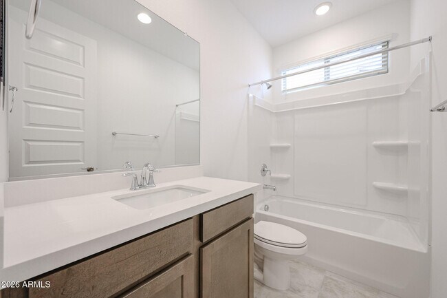 Building Photo - 14764 W Smoketree Dr