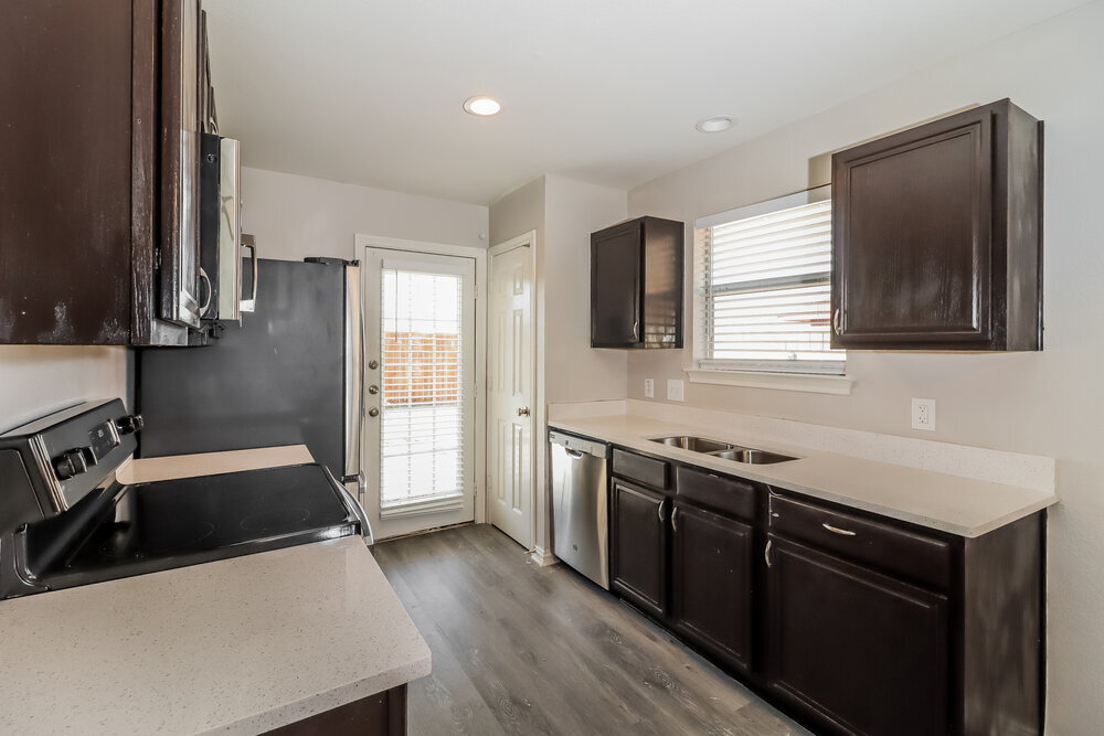 Building Photo - 9112 Christopher Cir
