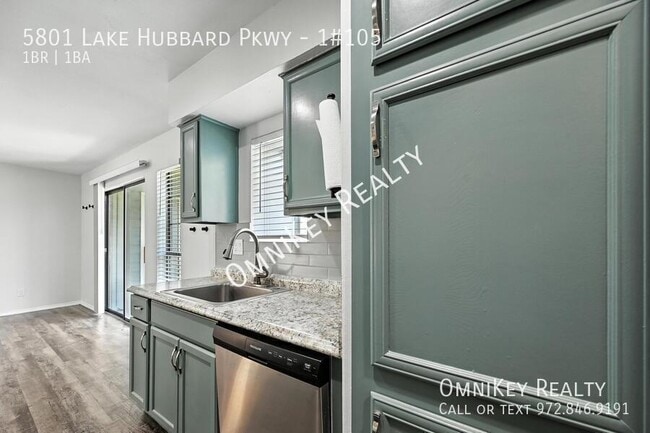 Building Photo - 5801 Lake Hubbard Pkwy