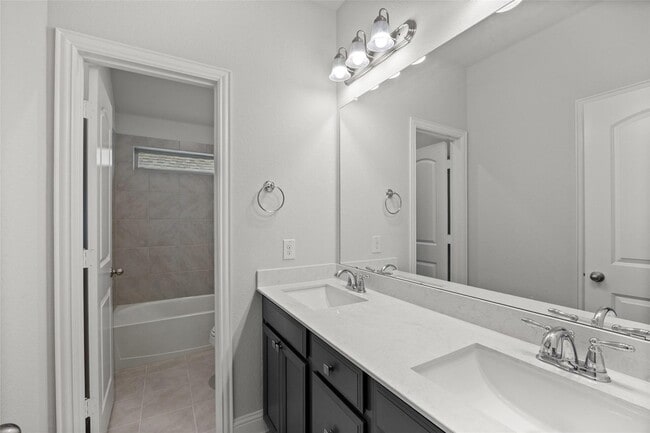 Building Photo - 12749 Friar St