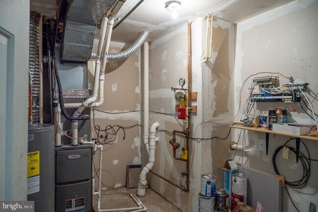 Building Photo - 5115 Grimm Dr