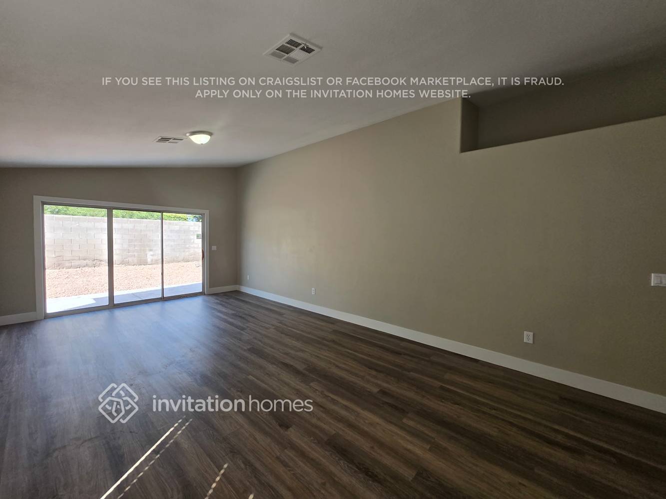 Building Photo - 1718 Watercreek Dr