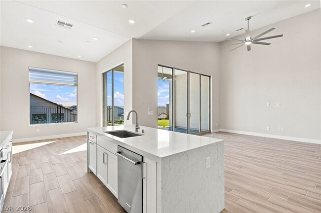 Building Photo - 964 Skyview Cv Ct