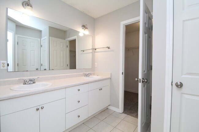 Building Photo - Coming Soon 4/20 – 3BR/2BA Home with 2-Car Garage, Open Layout, Island Kitchen, Split Floor Plan ...