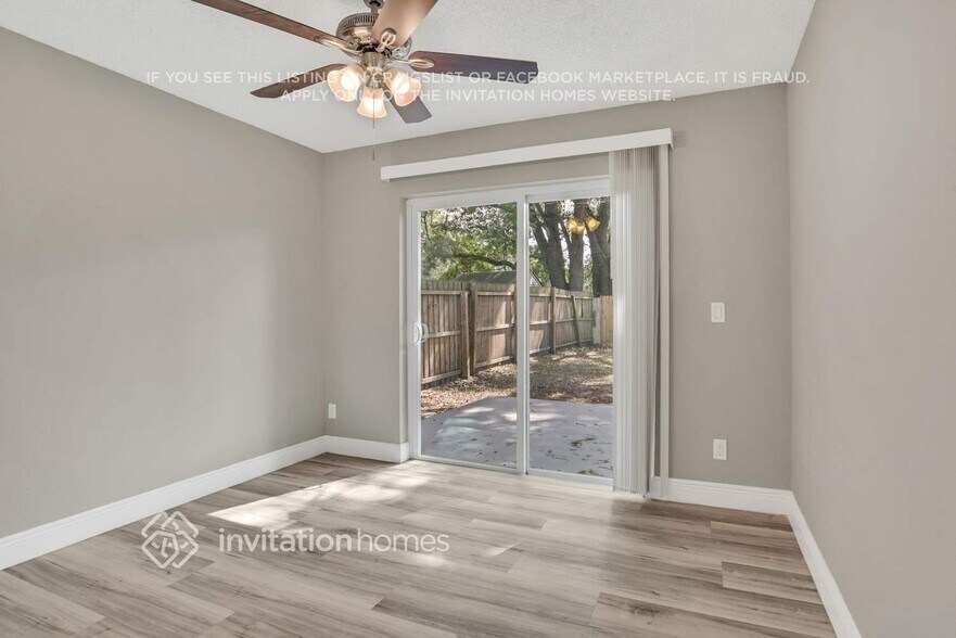 Building Photo - 4919 Aventura Blvd