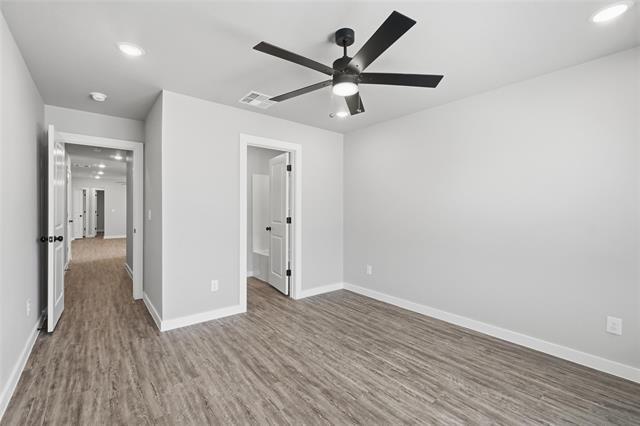 Building Photo - 2902 Glennster St