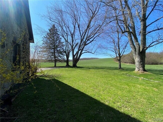 Building Photo - 2897 Graffenburg Rd