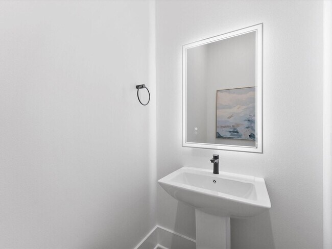 Building Photo - 5317 Teodoro Ln