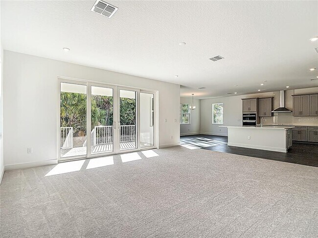 Building Photo - 410 S Westshore Blvd