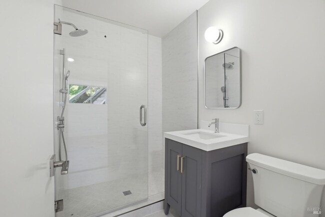 Building Photo - 172 Bella Vista Ave