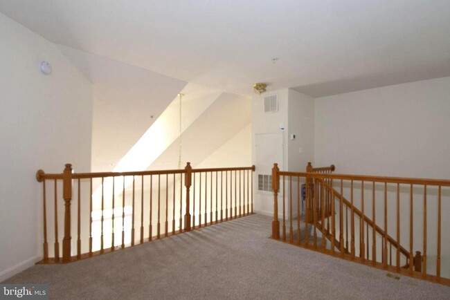 Building Photo - 21197 McFadden Square
