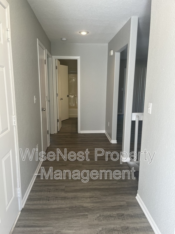 Building Photo - 8203 Woodson Dr