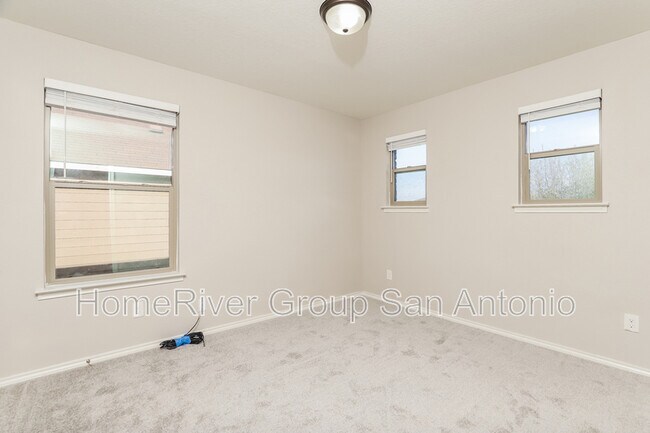 Building Photo - 7010 Palomino Bay