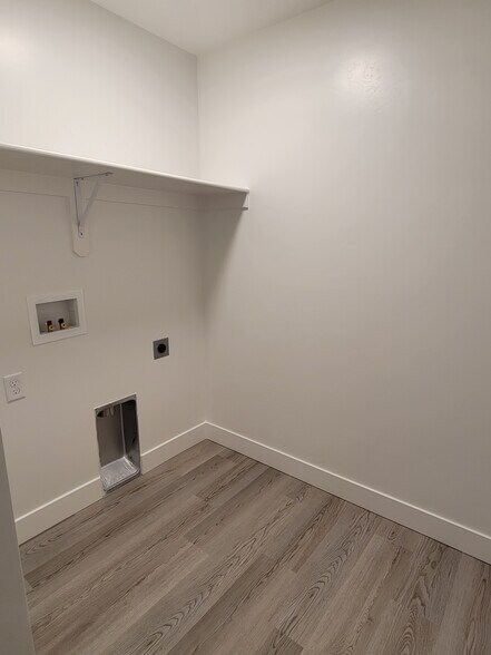Laundry - 3147 S 350 W