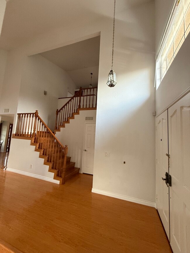 Building Photo - 2466 Robert Rd