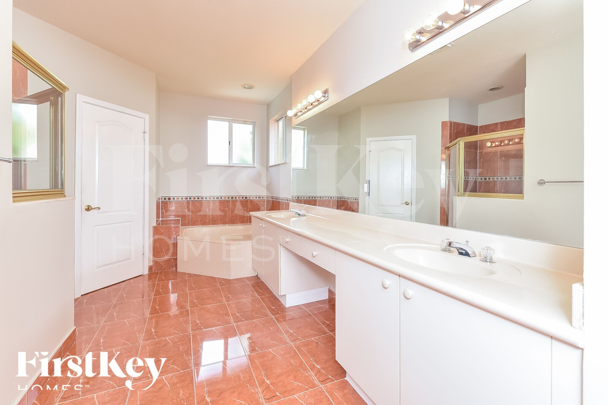 Building Photo - 15320 SW 141st Ct