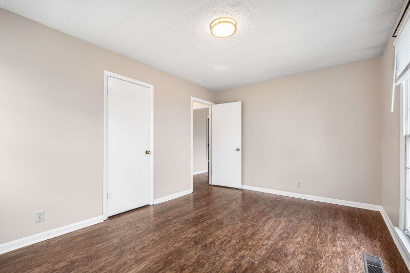 Building Photo - 4611 Franklin Rd