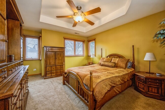 Master Bedroom - 316 Iroquois Ave