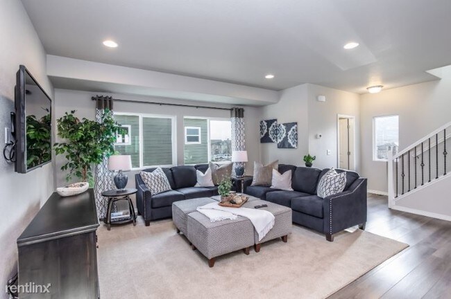 Building Photo - 3 br, 3 bath House - 2007 Fulwell Vw