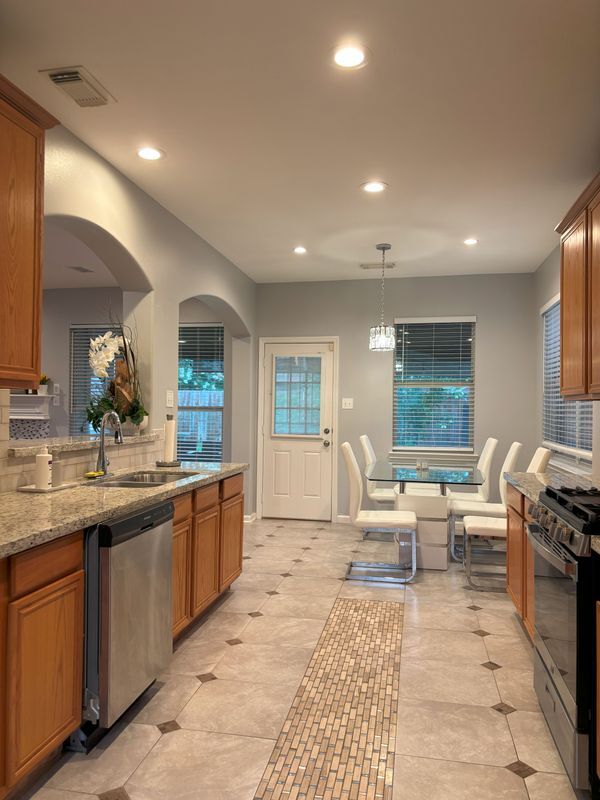 Building Photo - 16822 Marston Park Ln
