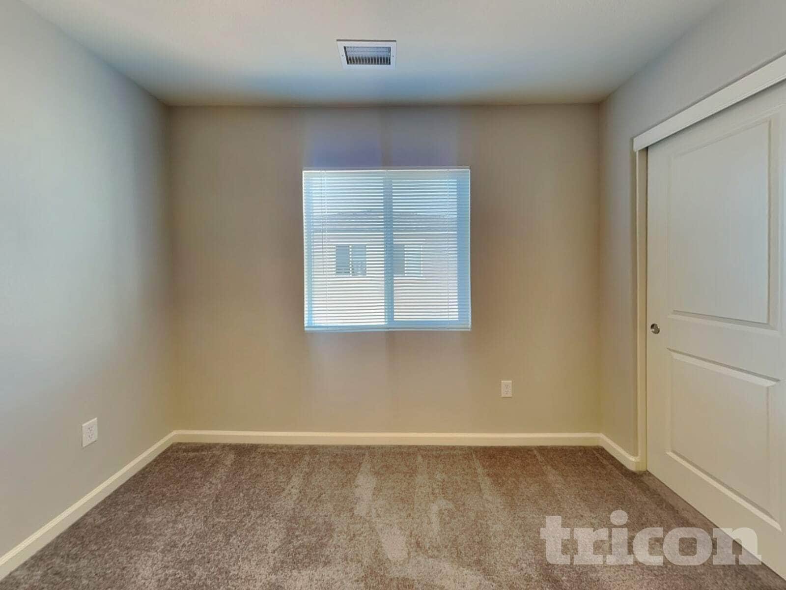 Building Photo - 8948 Elk Ravine Dr