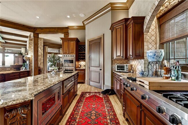 Building Photo - 6407 Grand Marina Cir