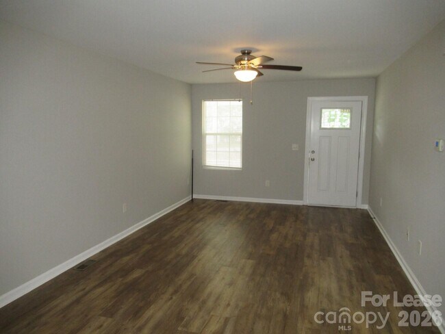 Building Photo - 4584 Maiden Hwy
