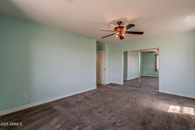Building Photo - 4592 E Gleneagle Dr