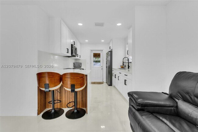 Building Photo - 10420 SW 182nd St
